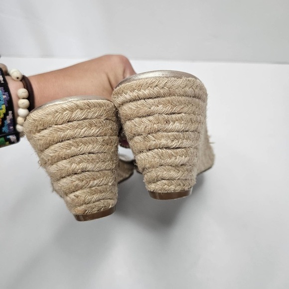 Jack Rogers Marbella Mid Wedge Sandals 9.5 Gold Leather Flip Flop - Picture 5 of 10